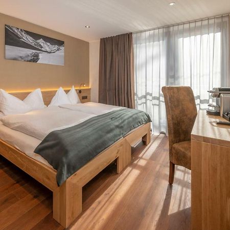 Hotel Heimatlodge Sankt Niklaus Bagian luar foto
