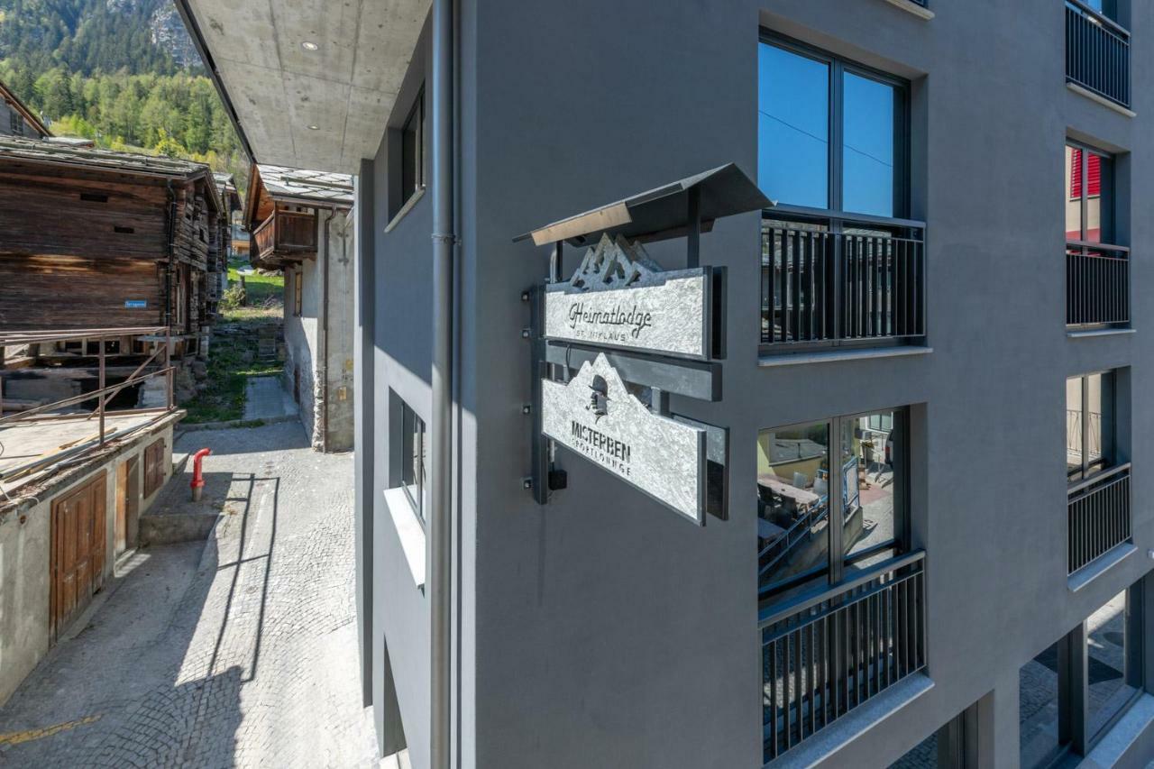 Hotel Heimatlodge Sankt Niklaus Bagian luar foto