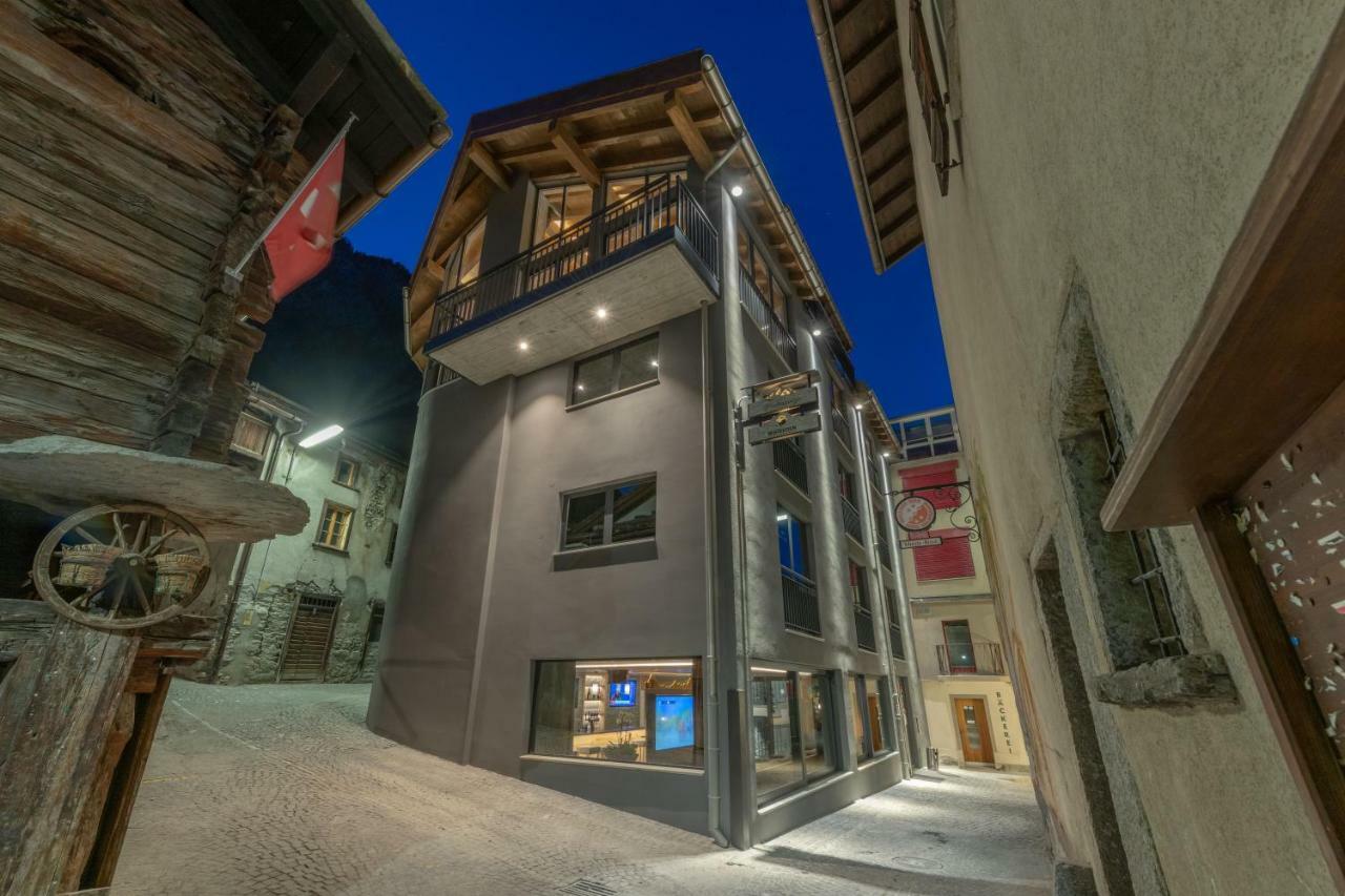 Hotel Heimatlodge Sankt Niklaus Bagian luar foto